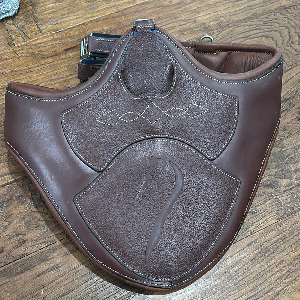 Equestrian Antares Belly Guard Girth